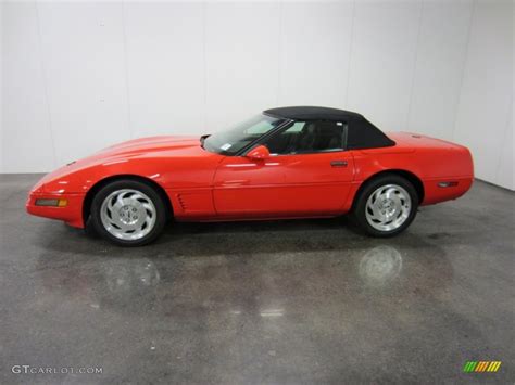 Torch Red 1996 Chevrolet Corvette Convertible Exterior Photo #52822538 | GTCarLot.com