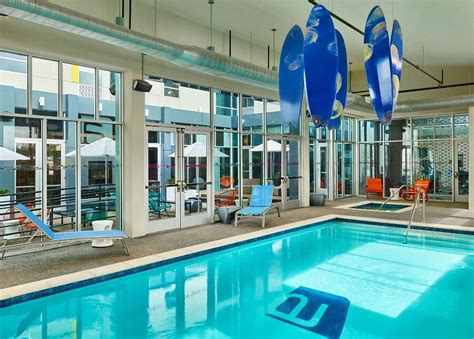 Aloft Austin Northwest Pool: Pictures & Reviews - Tripadvisor