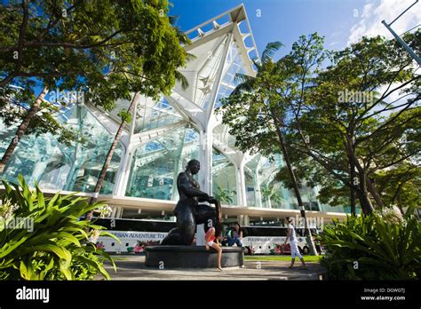 Hawaiian Convention Center, Honolulu, Hawai'i, USA Stock Photo - Alamy