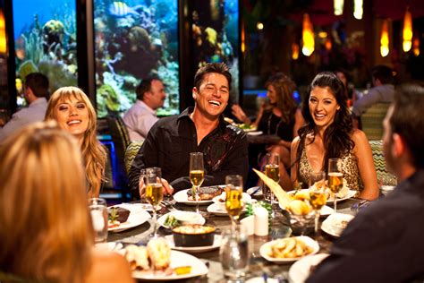 Dining Reservations | Peppermill Reno Dining