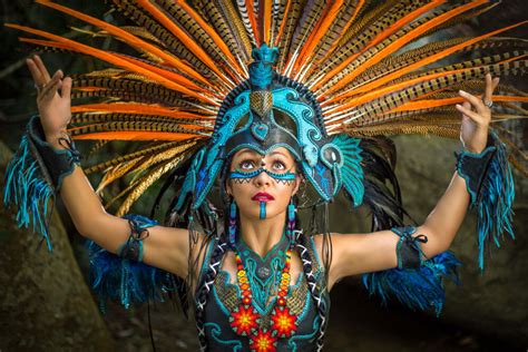 Stunning Aztec Culture Photography By JP Stones Shows a Colorful World