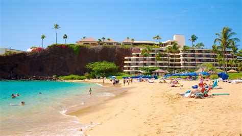 Best Hotels Near Kaanapali Beach, Lahaina from CA $202 | Expedia.ca