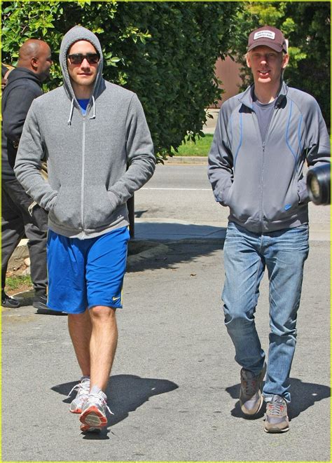 Jake Gyllenhaal & Mike White's Amazing Race: Photo 1807251 | Jake Gyllenhaal, Mike White Photos ...