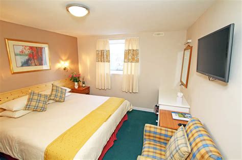 Single, Double, Twin & Family Bedrooms | Castletown Hotel | Thurso