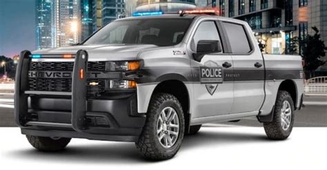 2023 Chevy Silverado goes rogue to catch bad guys off-road