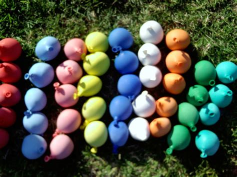 Green-holisticlifestyle: STRESS BALLS, FUN AND EASY FOR KIDS TO MAKE