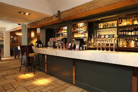 Source Restaurant & Pub Bar Counters In Wood & Marble @ 1/3rd the Price