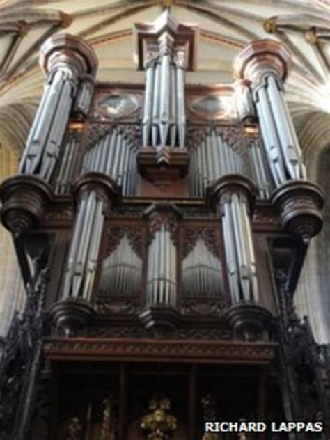 Exeter Cathedral organ rebuilt for £1m restoration - BBC News