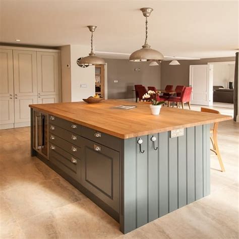 Solid Wood Island Kitchen Worktop - Wood Worktops