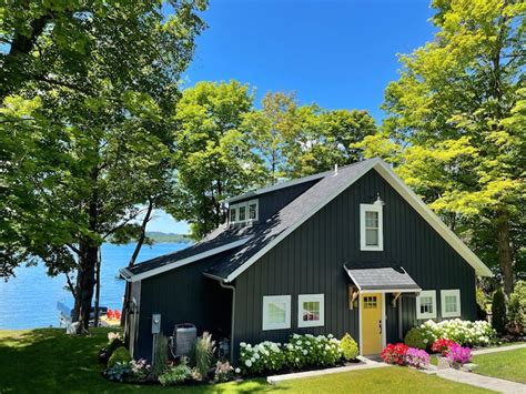 Skaneateles Lakeside Retreat - Houses for Rent in Skaneateles, New York ...