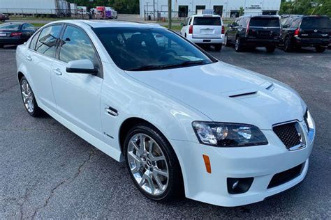 Autotrader Find: Manual 2009 Pontiac G8 GXP With Under 8,000 Miles - Autotrader