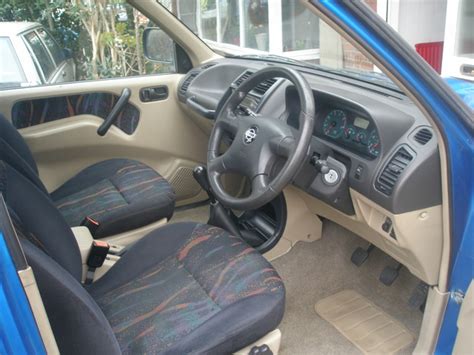 2001 Nissan Terrano II - Interior Pictures - CarGurus