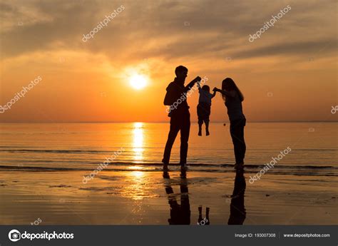 Family Beach Sunset — Stock Photo © anton_burkhan #193007308