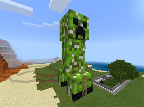 Creeper Statue Dimensions