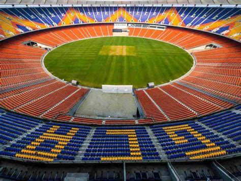 Narendra Modi Stadium: Check seating capacity, total cost, facilities ...