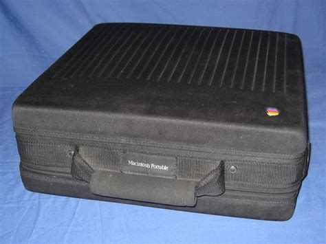 Macintosh Portable - computers.popcorn.cx