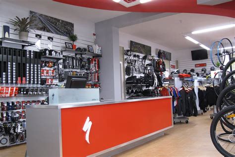 Specialized Concept Store