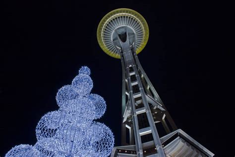 The Best Seattle Christmas Events for Families in 2024!