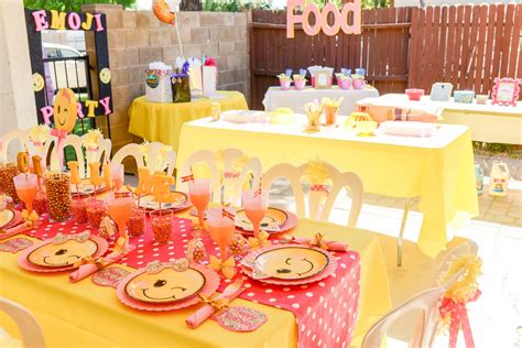 Pink Polka Dots Table Runner Emoji Party Table Runners - Etsy