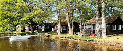 Lakeside Cabins | Northern Michigan Cabin RentalsLakeside Cabins