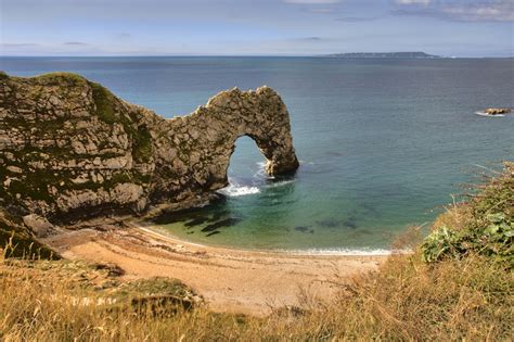 Durdle Door HDR 2 | The cliffs around Durdle Door are anothe… | Flickr