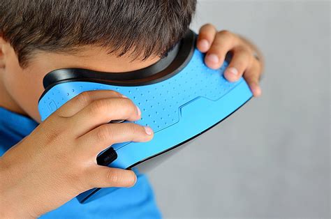 VR headset for kids - Virtual Reality hotspot