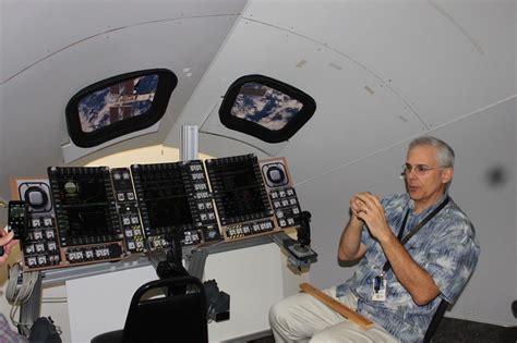 The Glass Cockpit: The Story of Display Technologies in Space Shuttles - Technical Articles