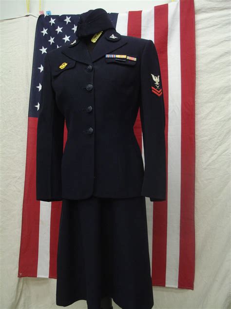 A Glimpse of History: 1943 Navy WAVES Uniform Restoration - Treasured Garment Restoration