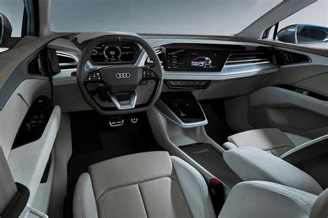 預覽《Audi Q4》輪廓模樣 《Q4 e-tron Concept》日內瓦車展現身