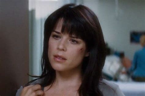 15 Problems Only Sidney Prescott From "Scream" Would Understand | Neve campbell, Scream, Scary ...