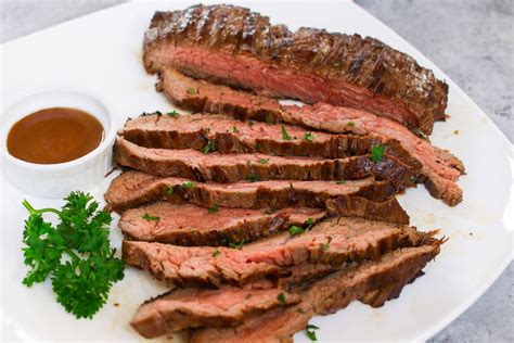 Best Flank Steak Marinade {So Flavorful and Super Easy} - TipBuzz