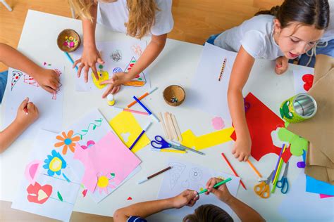 Creative kids. Creative Arts and Crafts Classes in After School Activities. - Nemours Blog