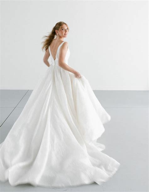 Wedding Dress Timeline Questions - Annalise Bridal