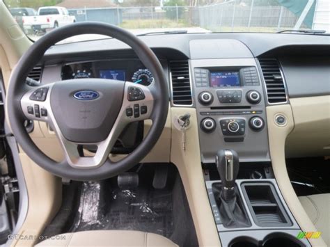 2013 Ford Taurus SE Dashboard Photos | GTCarLot.com