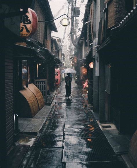 Street Evolution on Twitter | Japan photography, Japan aesthetic, Japan ...