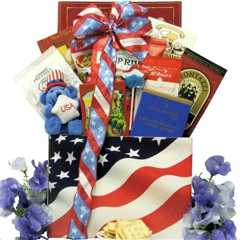 American Pride: Patriotic Gourmet Gift Basket | Gourmet gift baskets ...