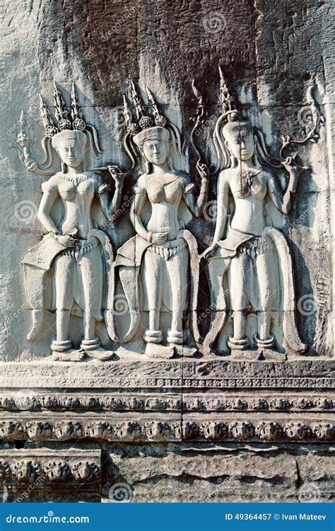 Apsara carving, Angkor wat stock image. Image of apsara - 49364457