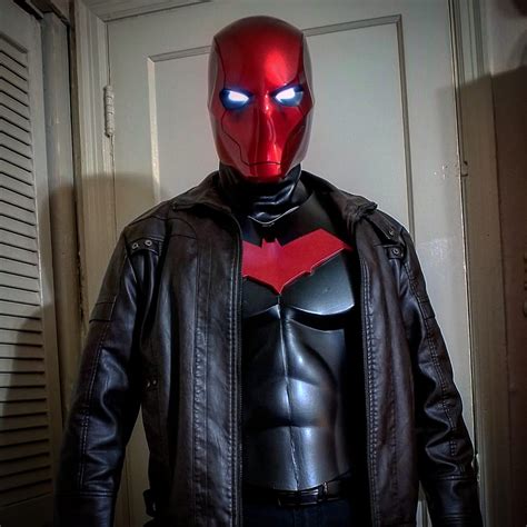 [self] Updated Red Hood cosplay : r/DCCosplay