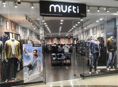 Mufti unveils bold elegance for Autumn-Winter 2023