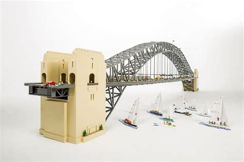 LEGO Sydney Harbour Bridge | 7m long and complete with worki… | Flickr ...