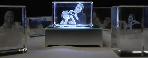 Choosing the Perfect Picture for Your 3D Crystal Engraving – Almasa 3D