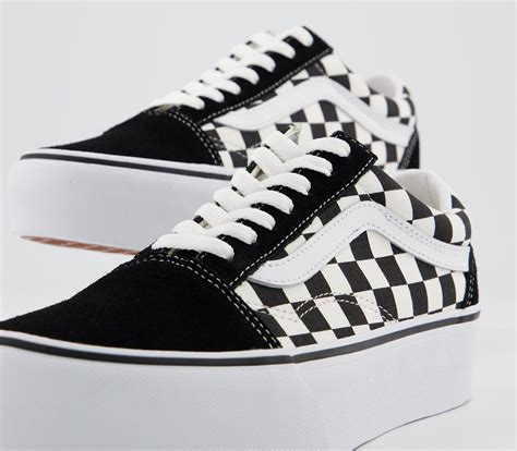 Vans Old Skool Platform Trainers Black Checkerboard True White - Hers ...