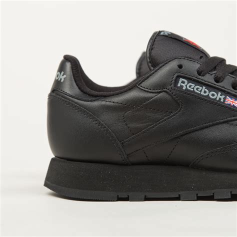 Reebok Classic Leather (Black) - Consortium.