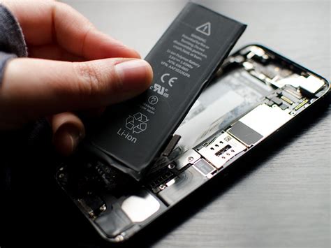 How to replace the battery in your iPhone 5 | iMore