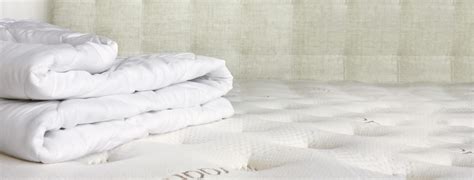 Organic Mattress Pad - Mattress Cover - Bedding | Saatva