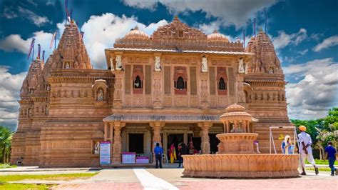 10 Most Popular Jain Temples of Gujarat