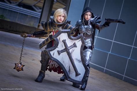 [Self] Diablo III - Crusader by AstroKerrie, Demon Hunter by me. Photo ...