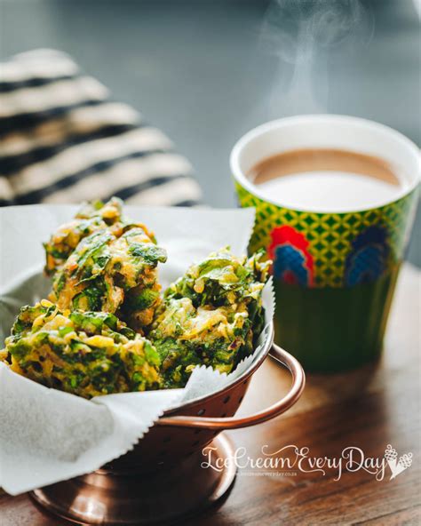 Crunchy Spinach Pakoras