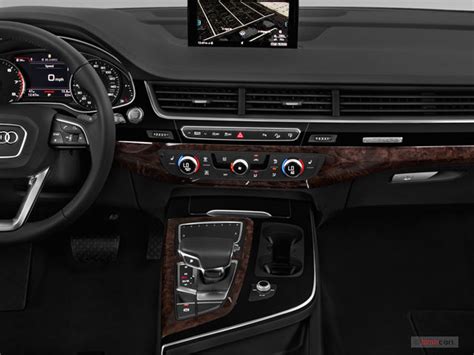 2018 Audi Q7: 54 Interior Photos | U.S. News