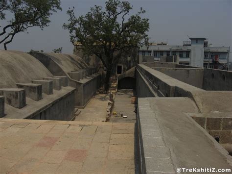 Sewri Fort - Photo book